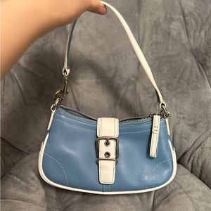 Coach purse 7542